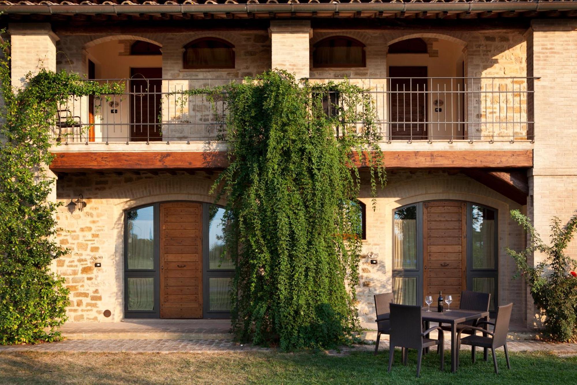 Valle Di Assisi Country Apartments Exterior photo
